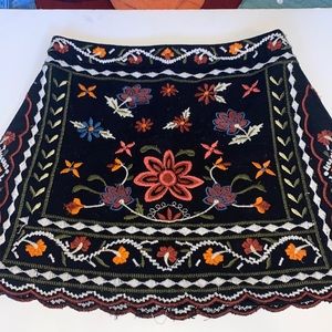 Size M Forever 21 skirt